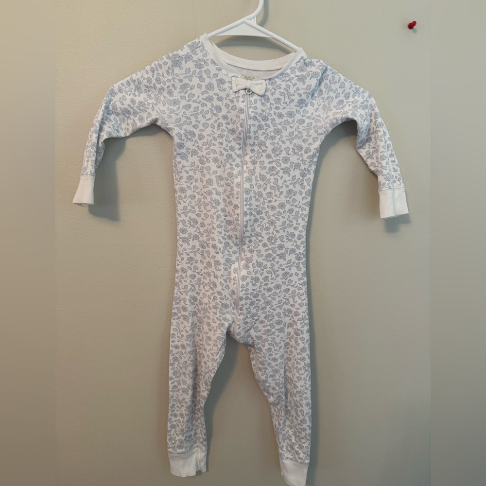 The Beaufort Bonnet Company White and Blue Floral Pajamas